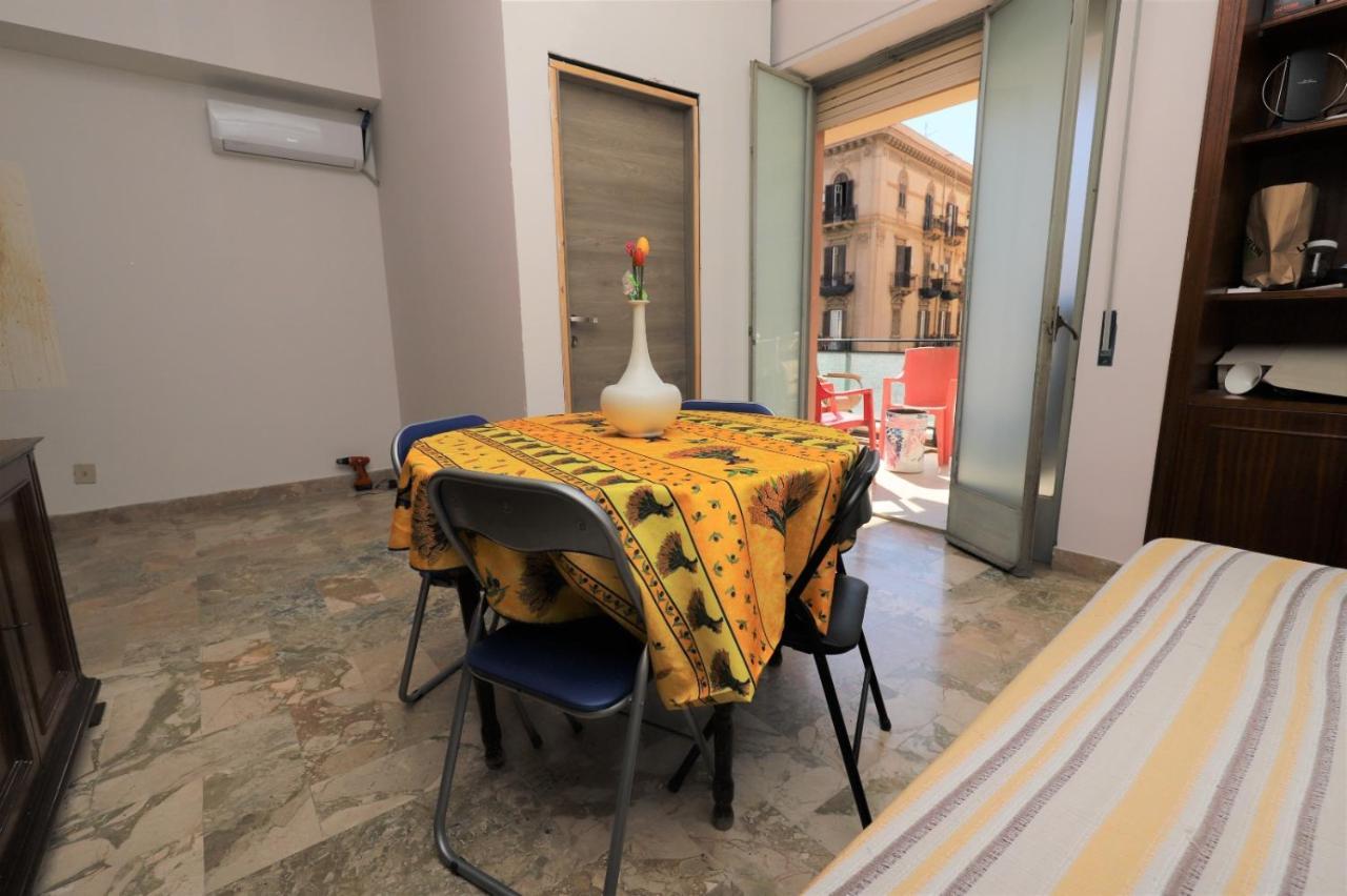 Casa Studenti E Giovani Turisti Fkk - Giochi Di Societa Ed Intimo Party - Volontari Benvenuti Leilighet Palermo Eksteriør bilde
